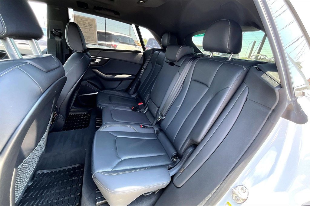 Used 2023 Audi Q8 Premium Plus w/ Premium Plus Package AWD/4WD image 36