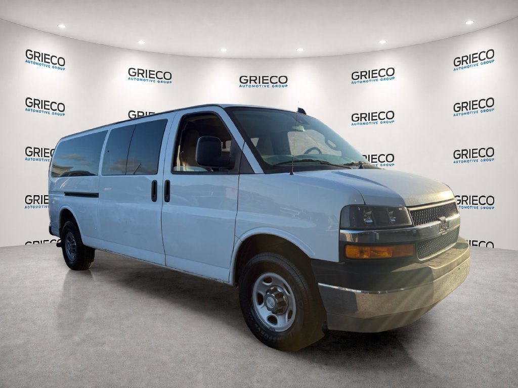 Used 2019 Chevrolet Express 3500 LT w/ LT Preferred Equipment Group RWD image 1