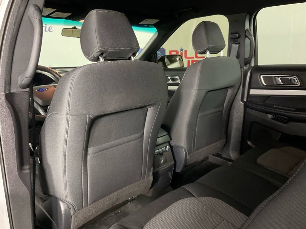 Certified 2017 Ford Explorer XLT image 15