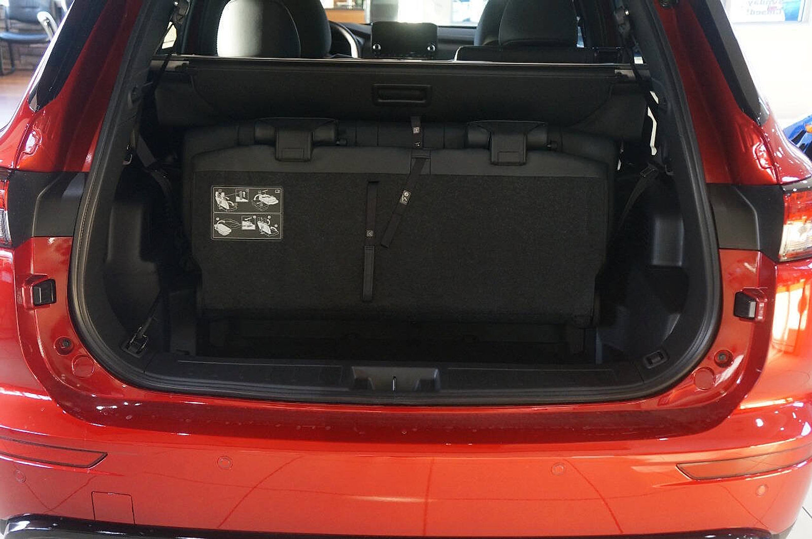 New 2025 Mitsubishi Outlander SEL Black Edition image 9