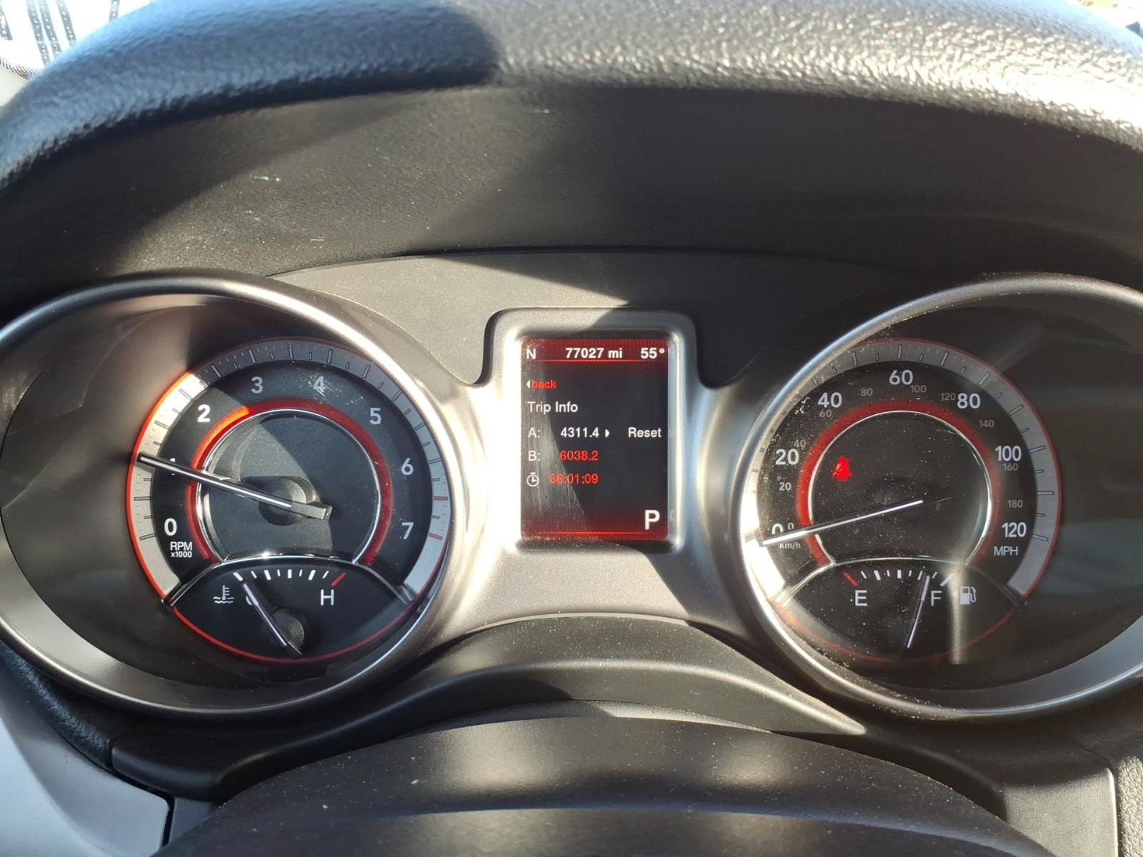 Used 2020 Dodge Journey Crossroad FWD image 19
