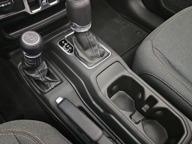 New 2025 Jeep Wrangler Sahara w/ Technology Group image 20