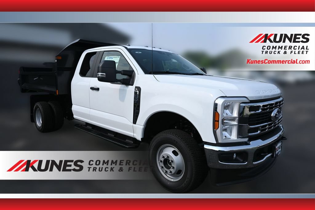 New 2025 Ford F350 XL w/ XL Chrome Package