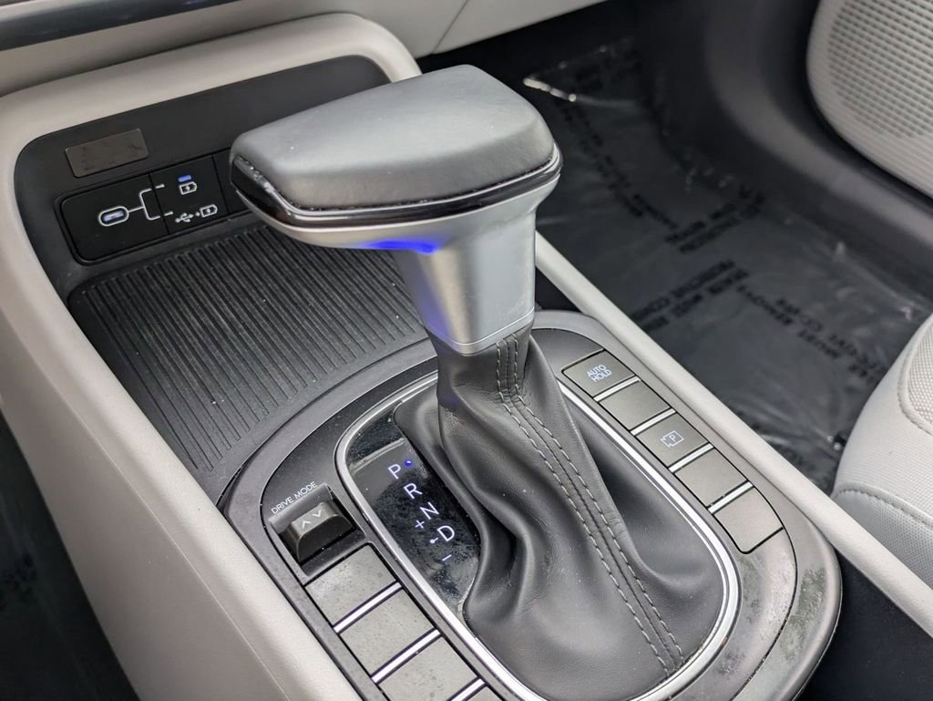 Certified 2024 Hyundai Kona SEL image 20