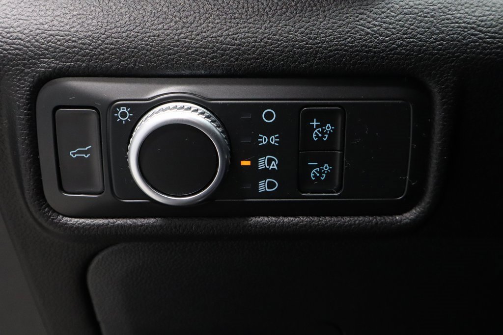 Certified 2022 Ford Explorer XLT image 27