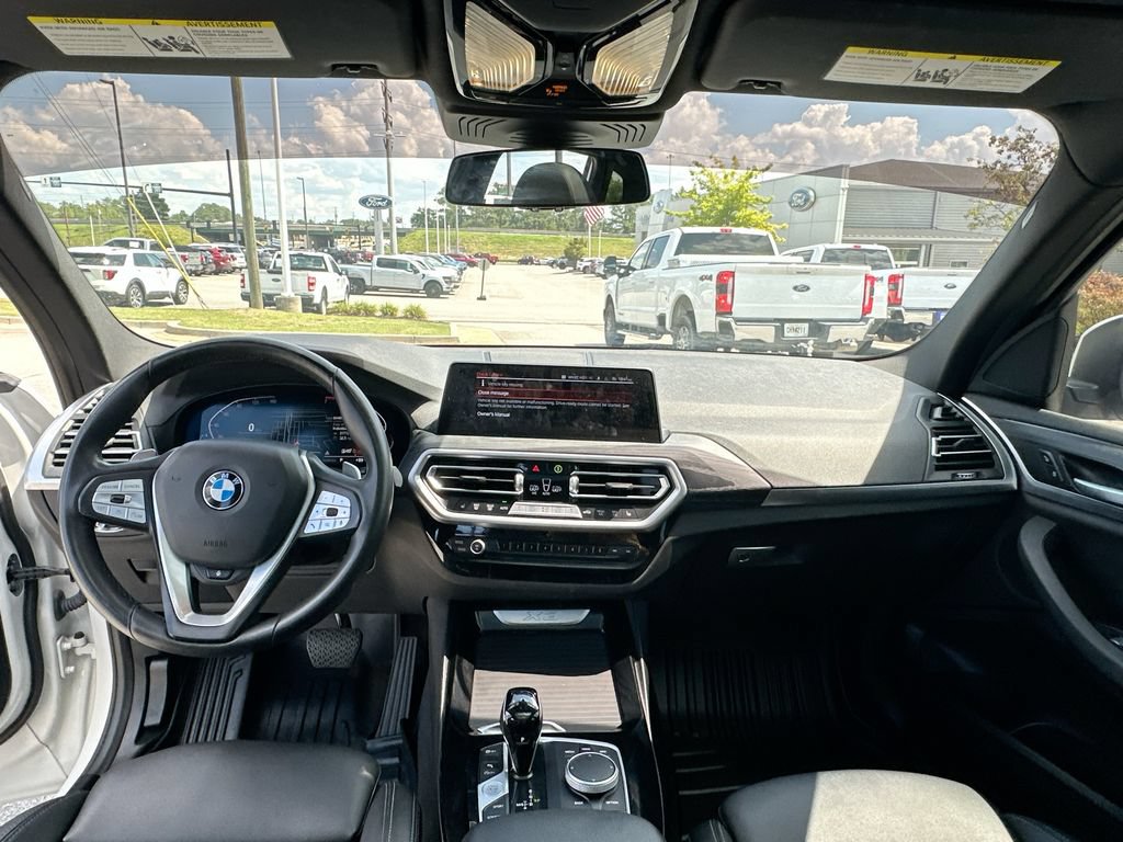 Used 2024 BMW X3 sDrive30i RWD image 3