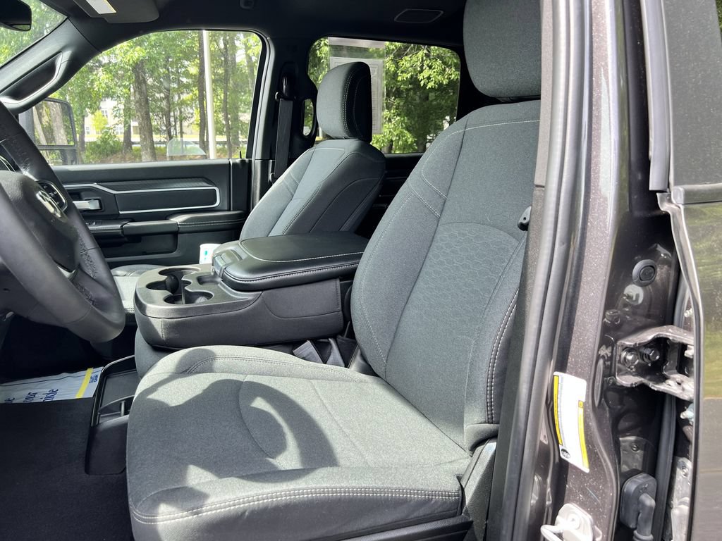 Certified 2025 RAM 2500 Big Horn AWD/4WD image 15