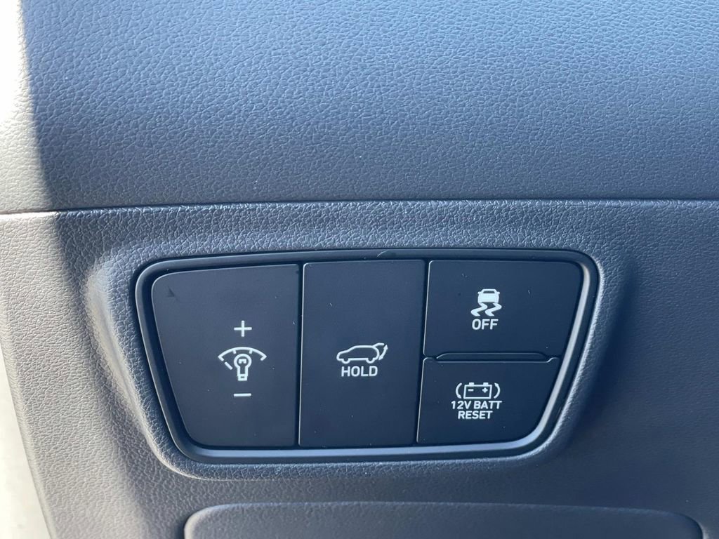 Certified 2024 Hyundai Tucson Limited image 21