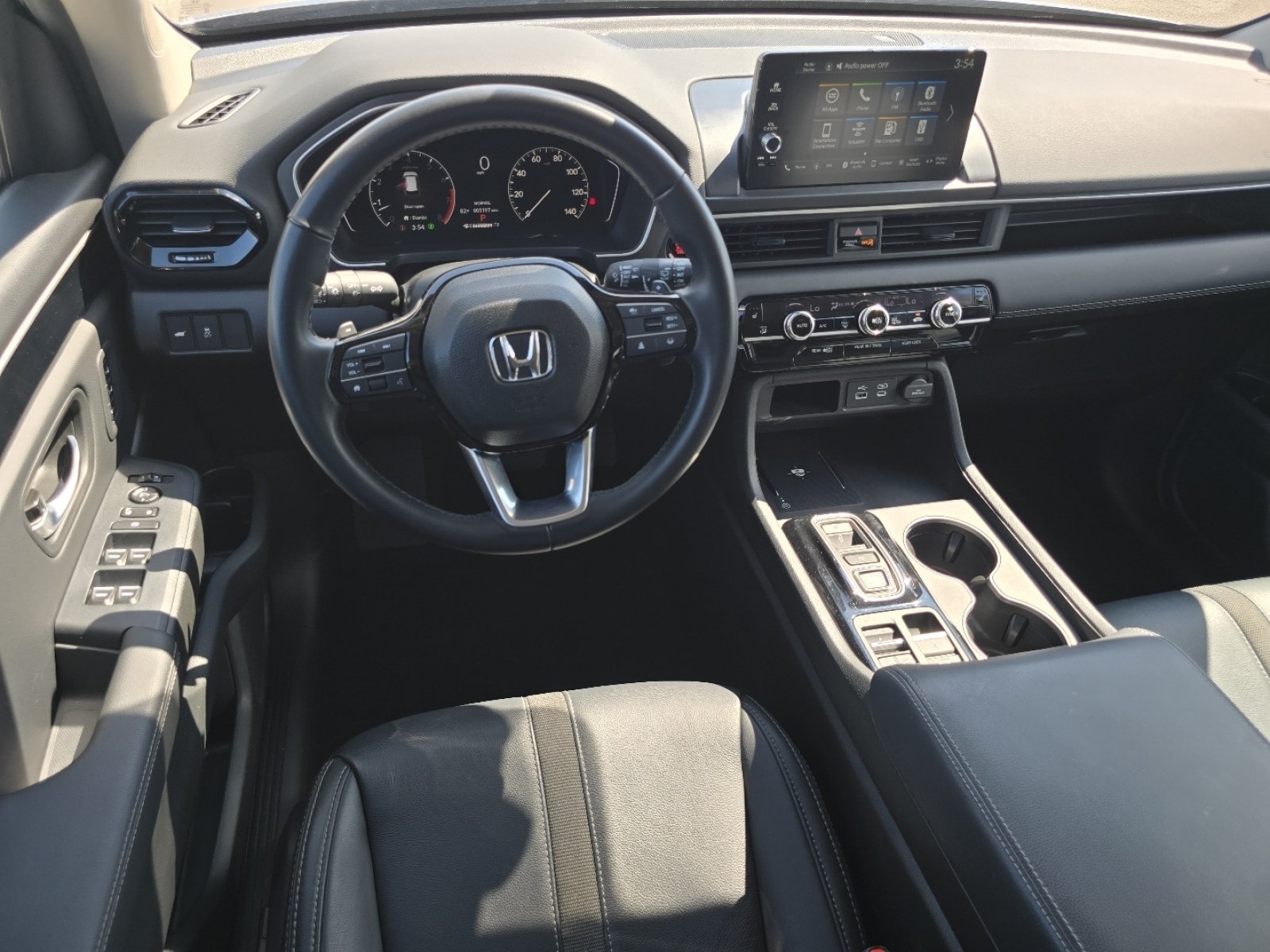 Used 2025 Honda Pilot EX-L image 24