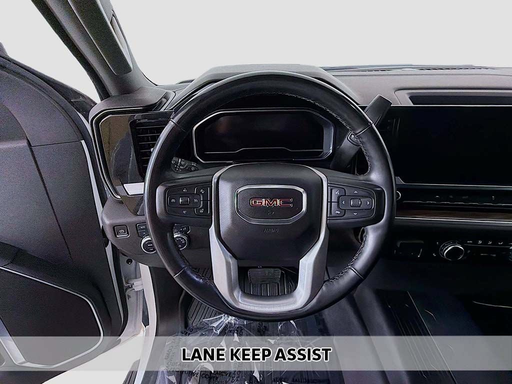 Used 2023 GMC Sierra 1500 SLE w/ X31 Off-Road Package AWD/4WD image 3