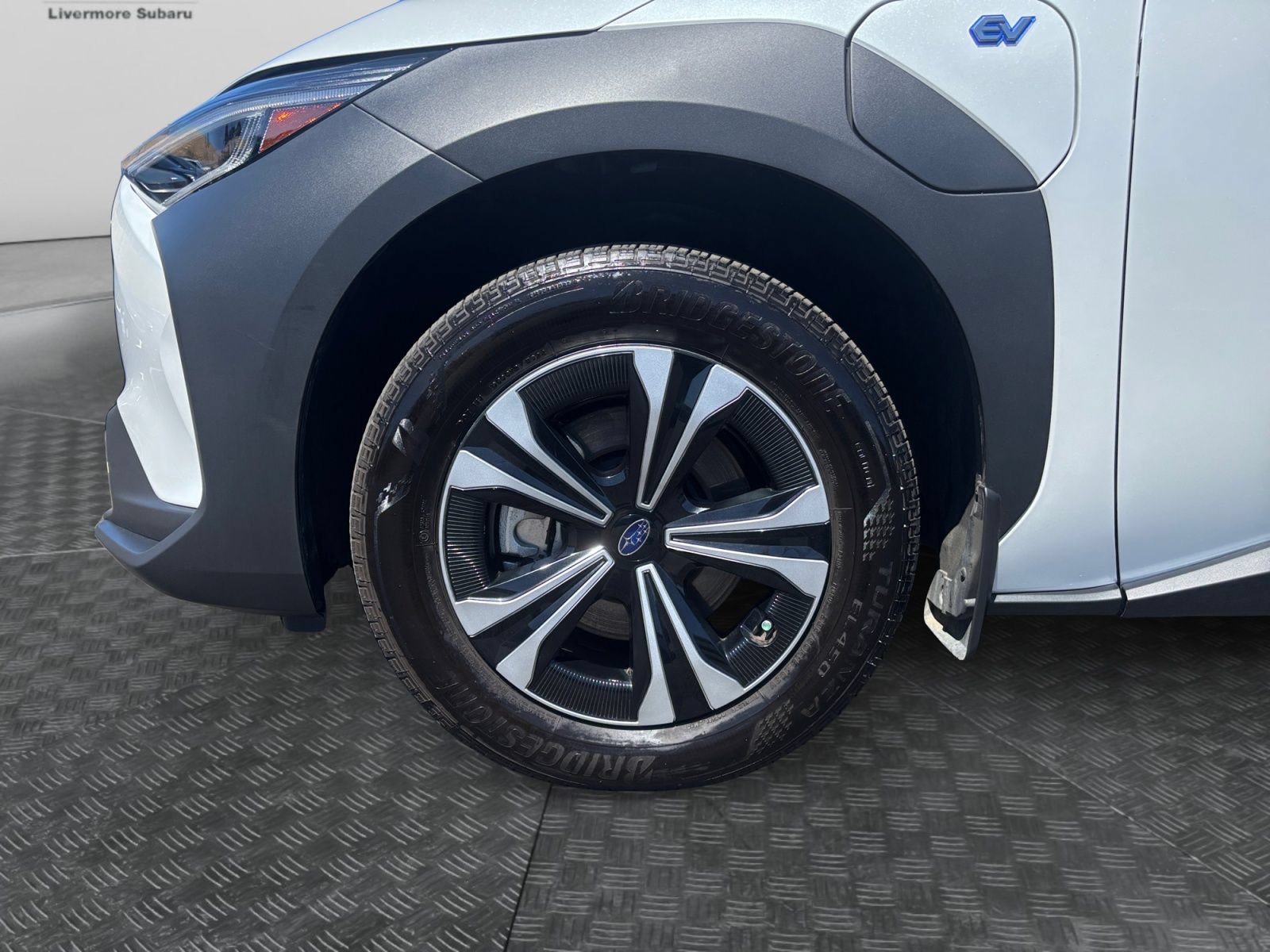 Certified 2025 Subaru Solterra w/ Premium Package AWD/4WD image 9