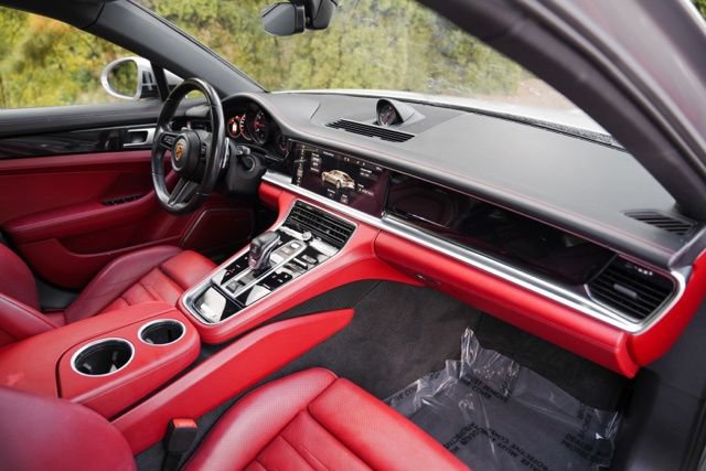 Used 2021 Porsche Panamera 4S w/ Premium Package AWD/4WD image 22