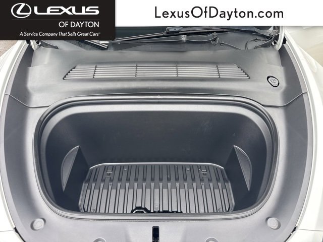 Used 2022 Tesla Model Y Long Range image 34