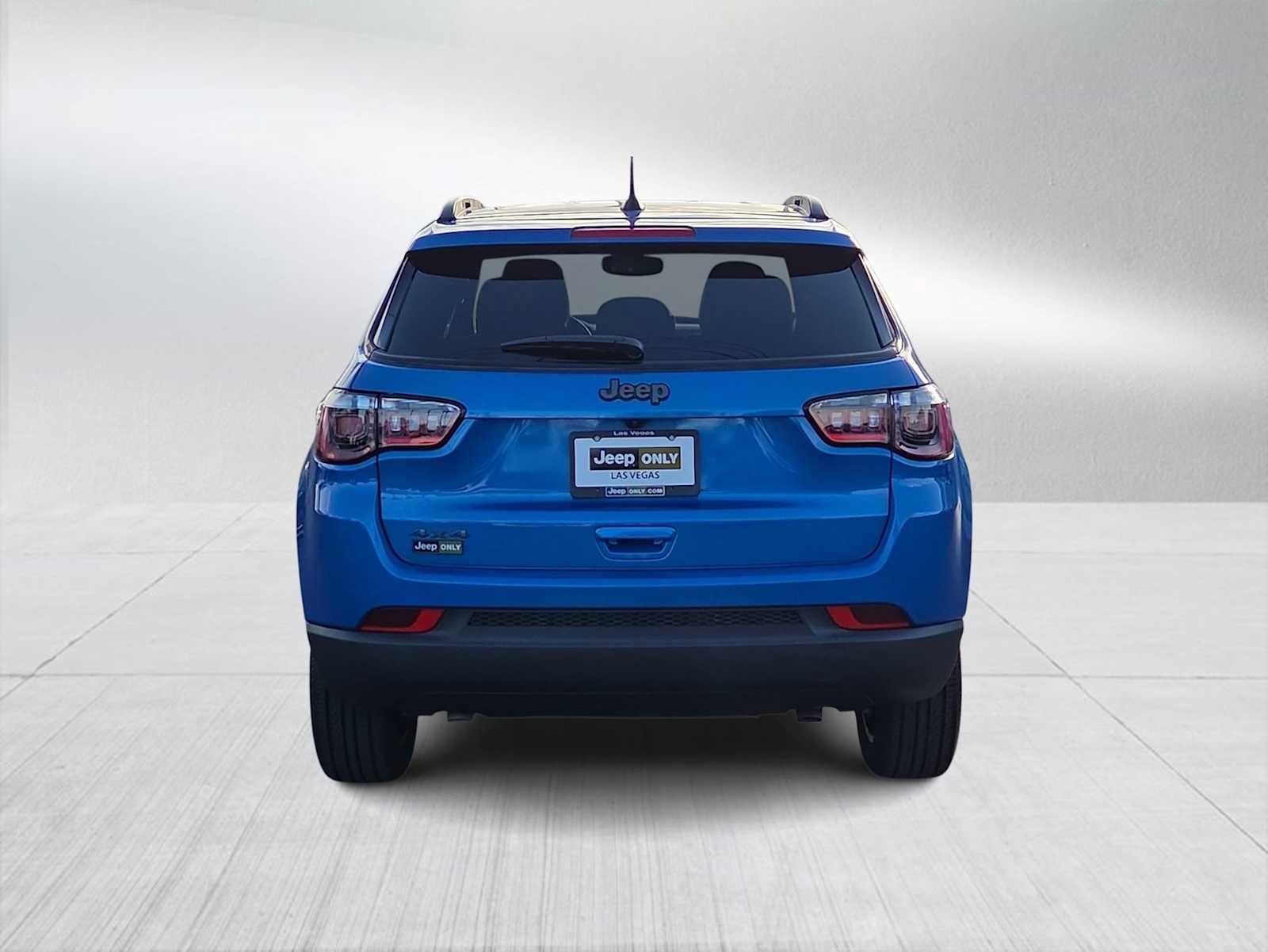 New 2026 Jeep Compass Latitude image 7