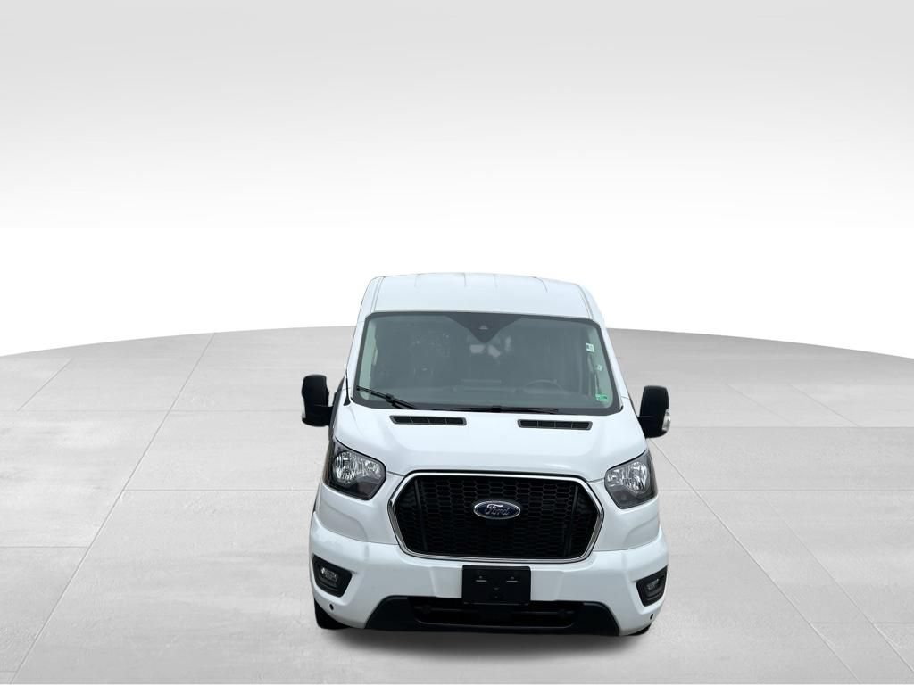 Used 2024 Ford Transit 350 XLT RWD image 9