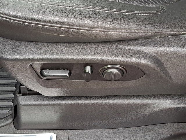 Used 2021 Chevrolet Silverado 1500 LTZ w/ LTZ Premium Package image 22