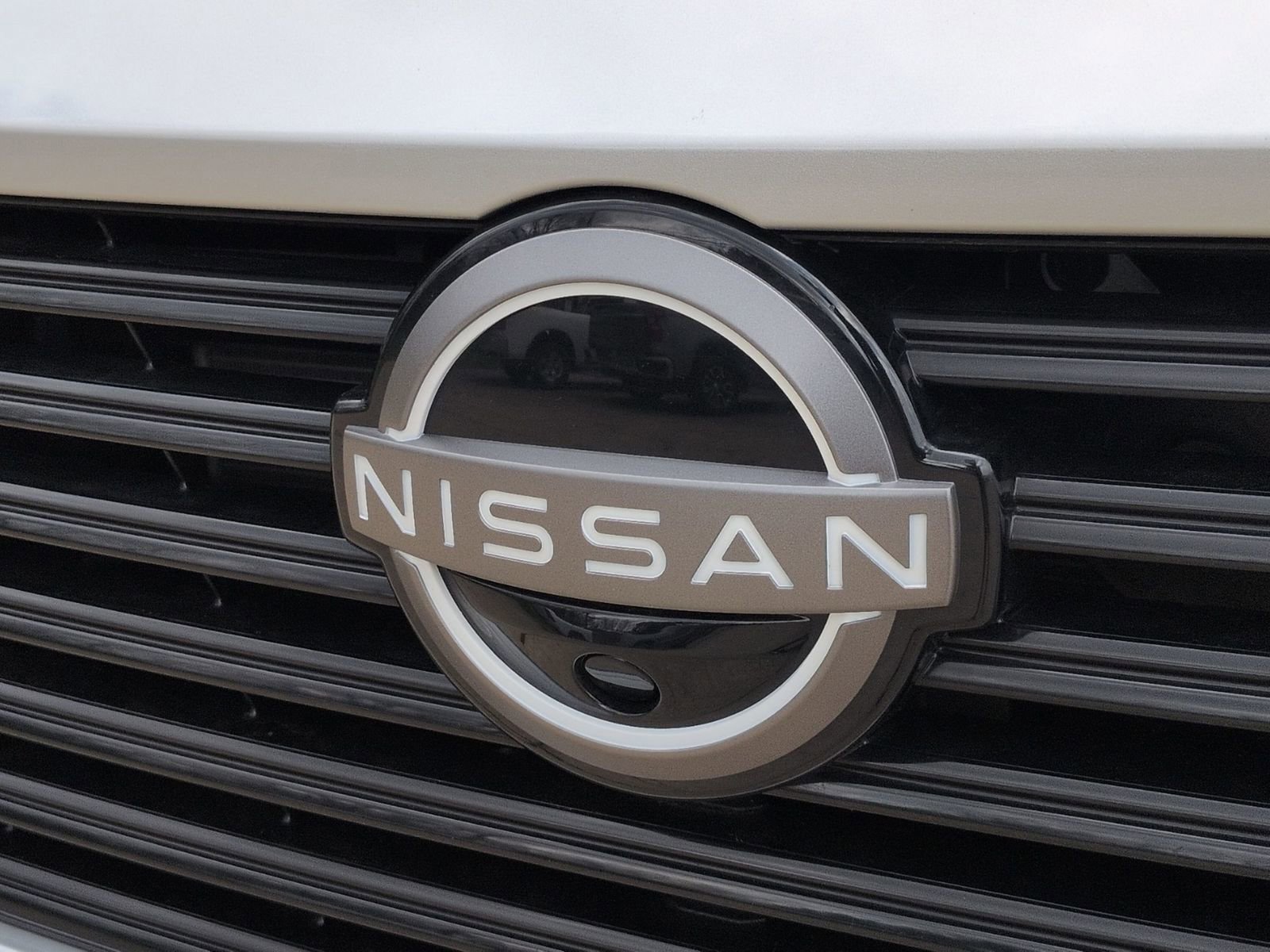 Certified 2025 Nissan Murano SV image 34