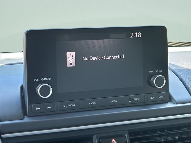 Used 2023 Honda Pilot LX image 23