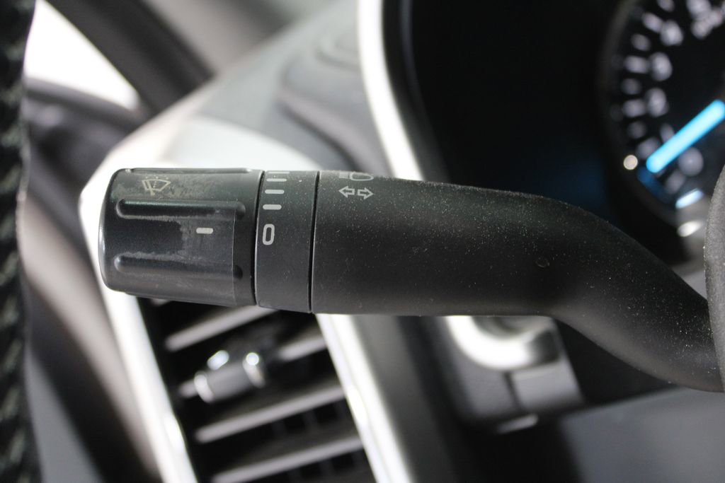 Used 2019 Ford F150 Lariat image 29