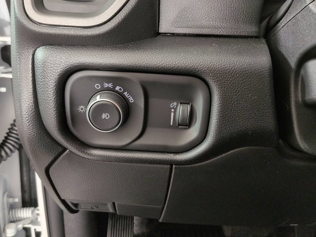 New 2026 RAM 5500 Tradesman AWD/4WD image 22