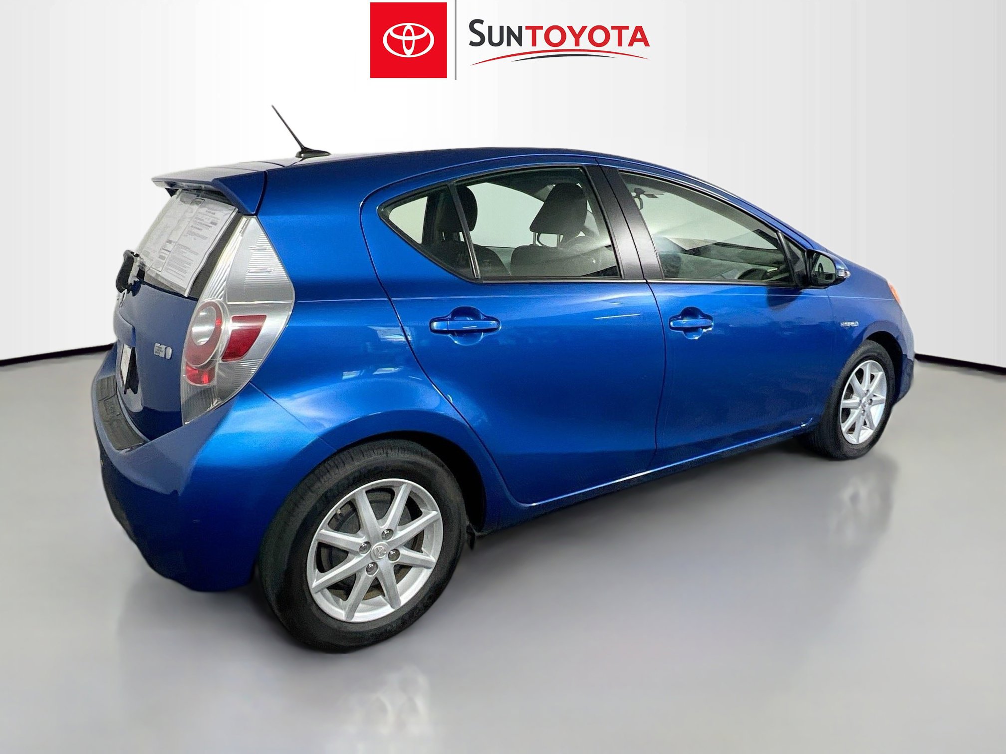 Used 2012 Toyota Prius C Three FWD image 4