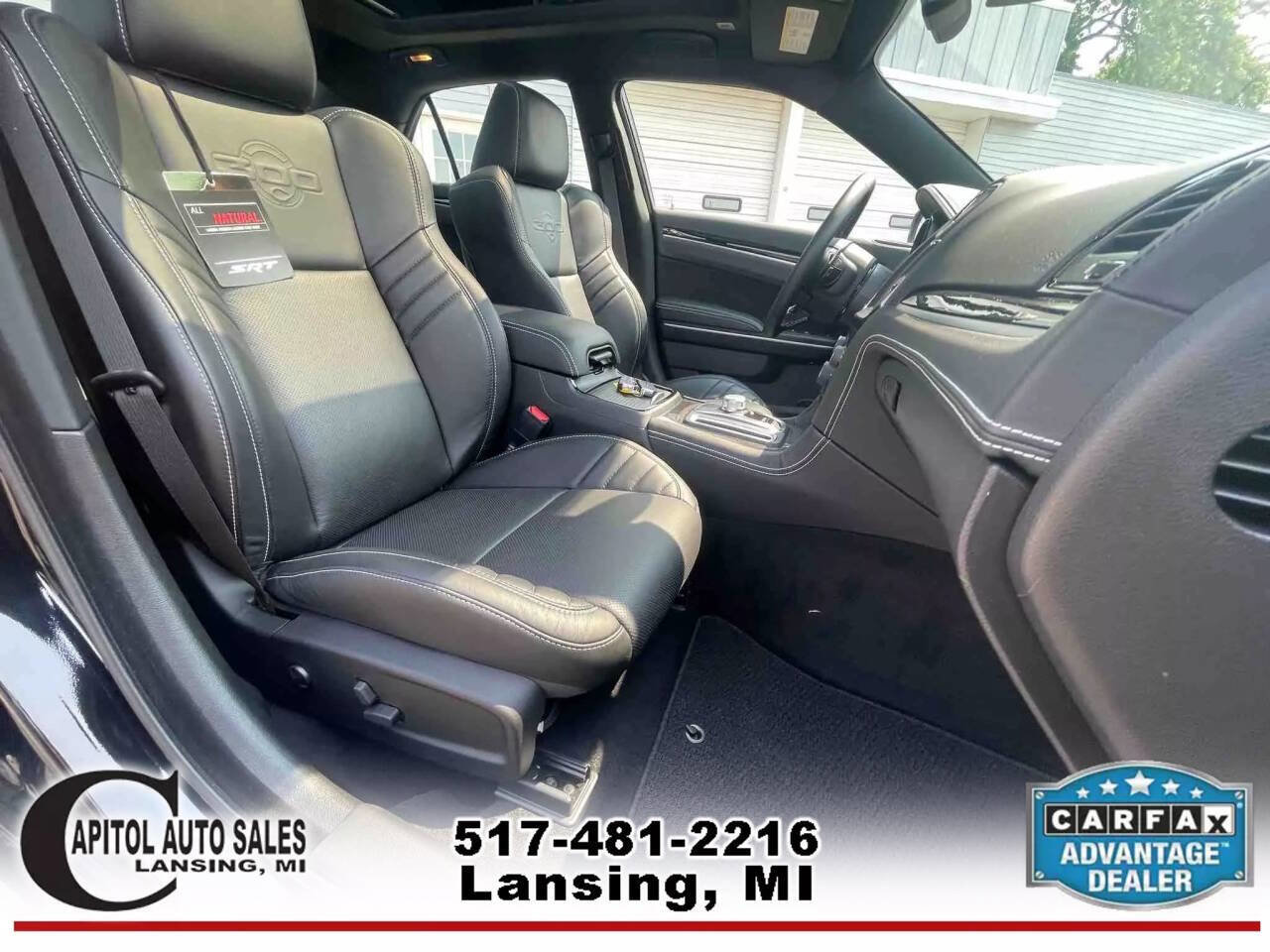 Used 2023 Chrysler 300 C image 31