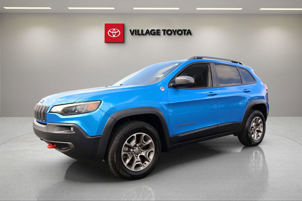 Used 2020 Jeep Cherokee Trailhawk w/ Technology Group