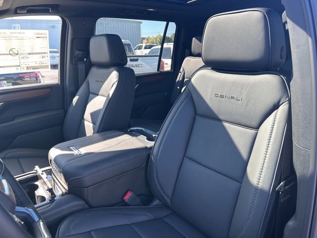 New 2026 GMC Yukon XL Denali w/ Sun & Power Step Package image 19