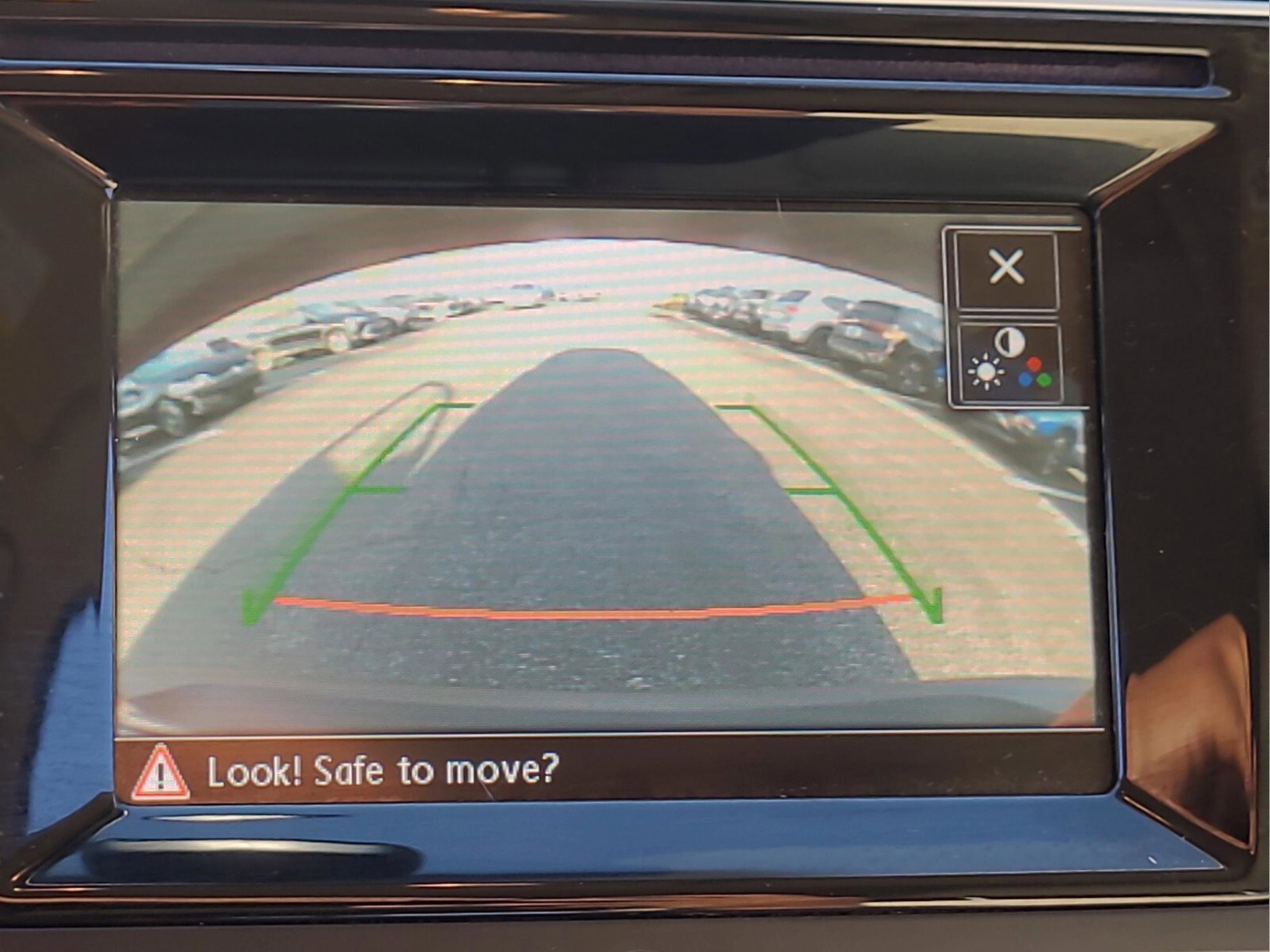 Used 2016 Volkswagen Tiguan S image 19