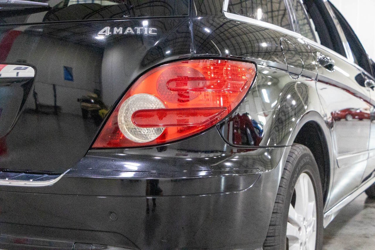 Used 2008 Mercedes-Benz R 350 4MATIC image 25