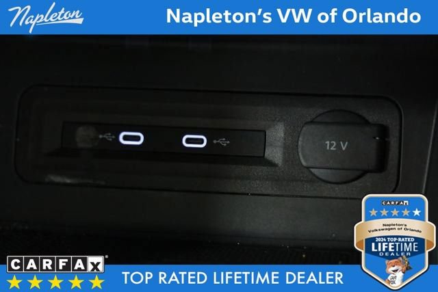Certified 2022 Volkswagen Atlas SE w/ Black Wheel Package FWD image 21