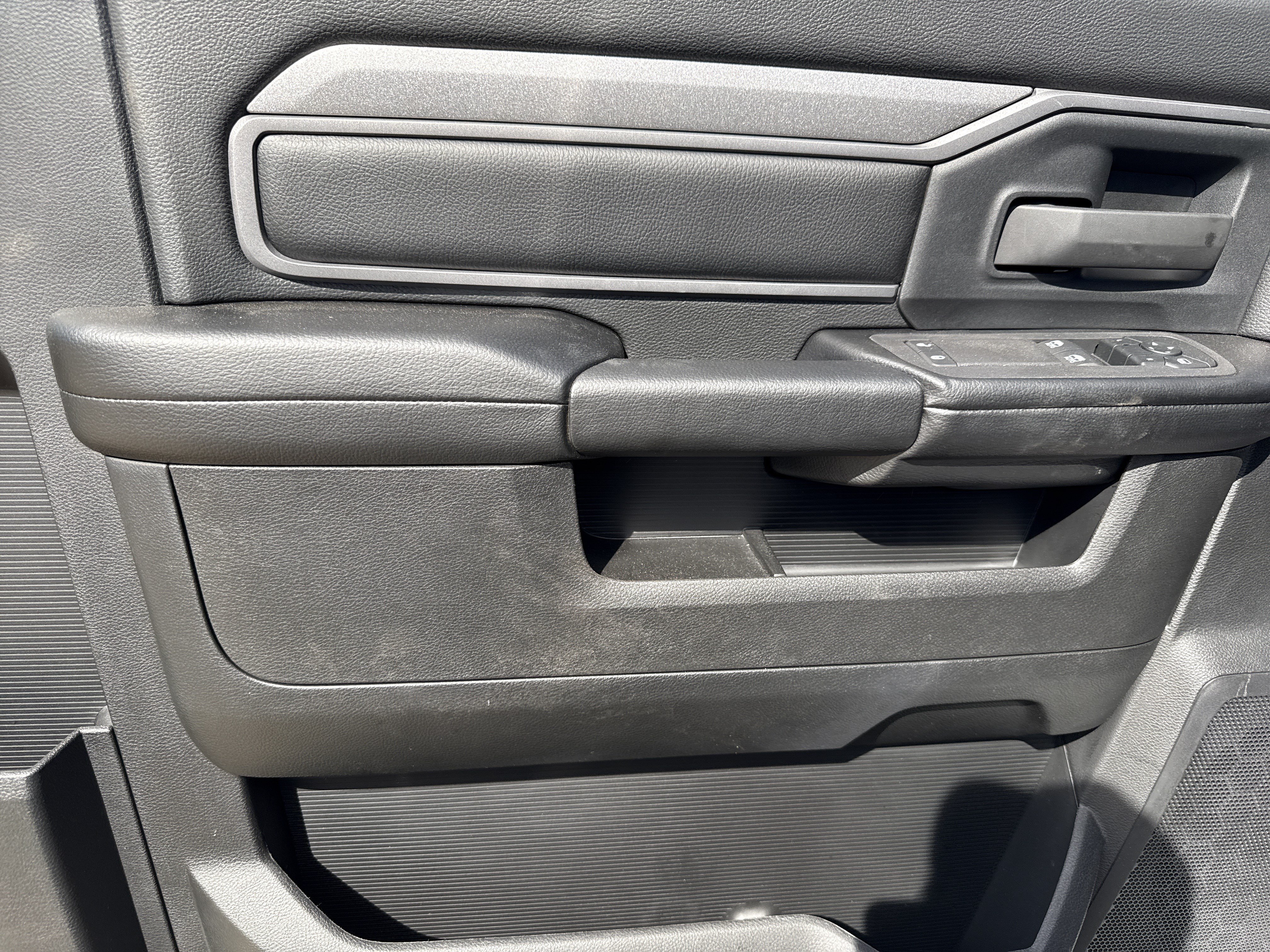 New 2026 RAM 4500 Tradesman AWD/4WD image 10