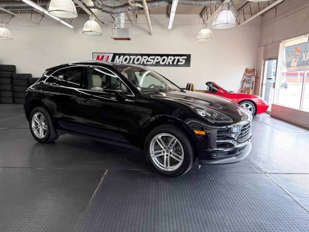 Used 2019 Porsche Macan S AWD/4WD image 12