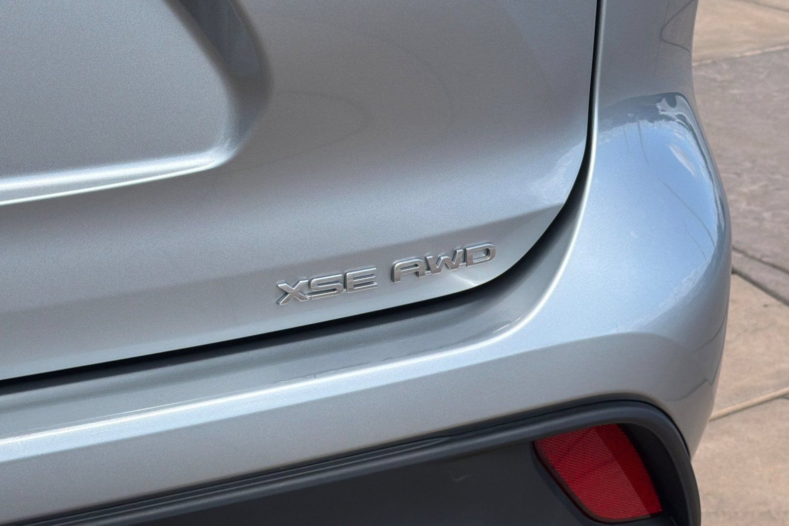 Used 2025 Toyota Highlander XSE AWD/4WD image 34
