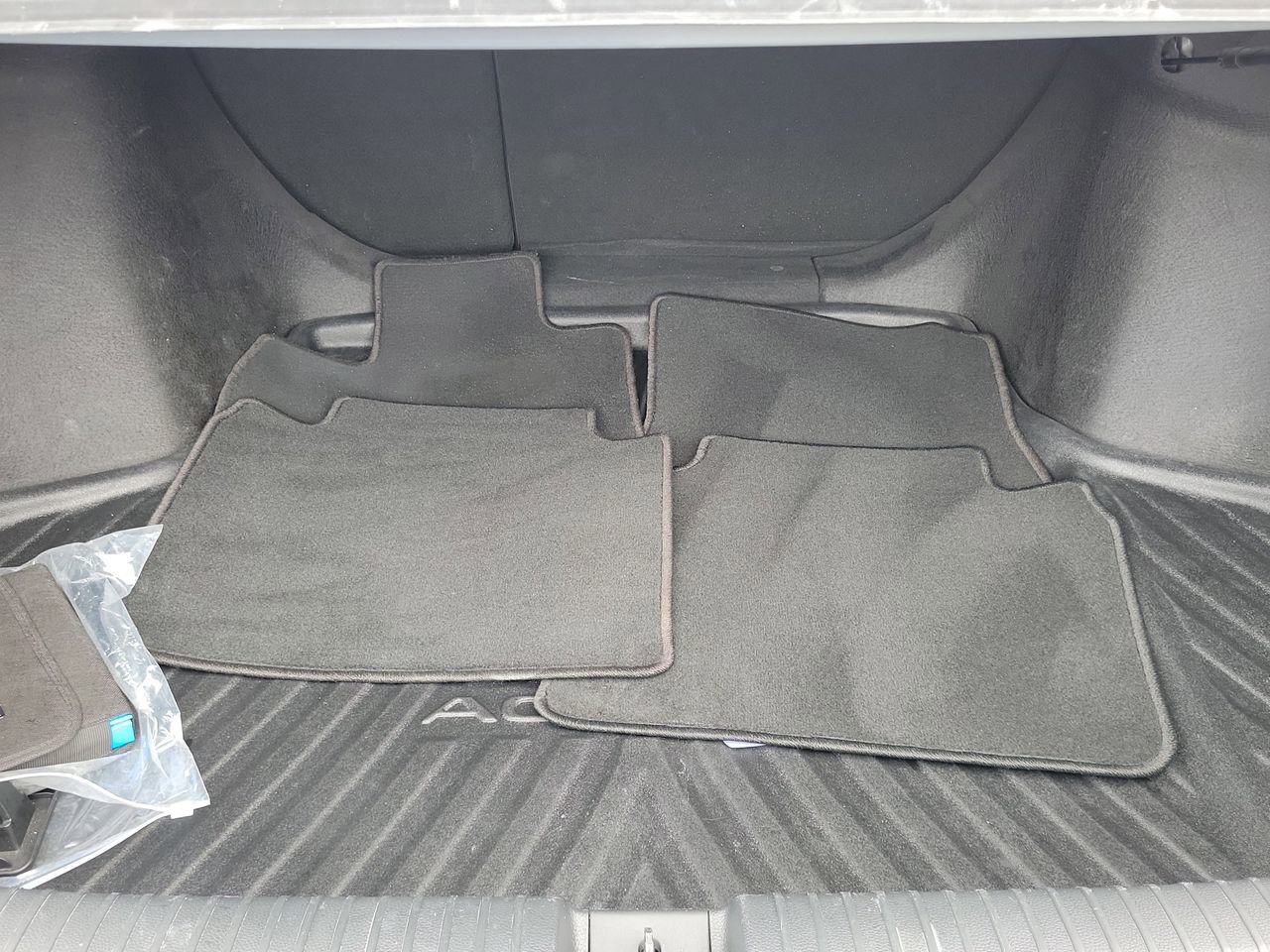 Used 2024 Honda Accord Sport image 9