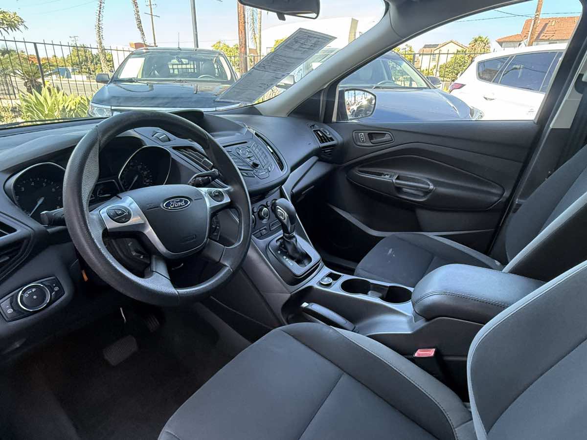 Used 2013 Ford Escape S FWD image 25