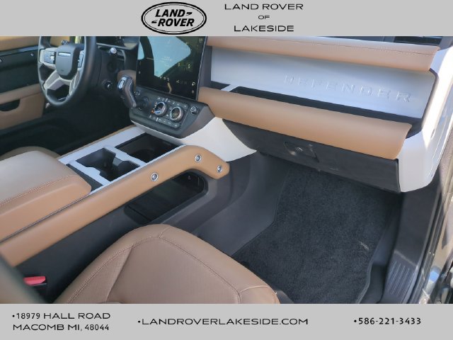 Used 2026 Land Rover Defender 130 S AWD/4WD image 19