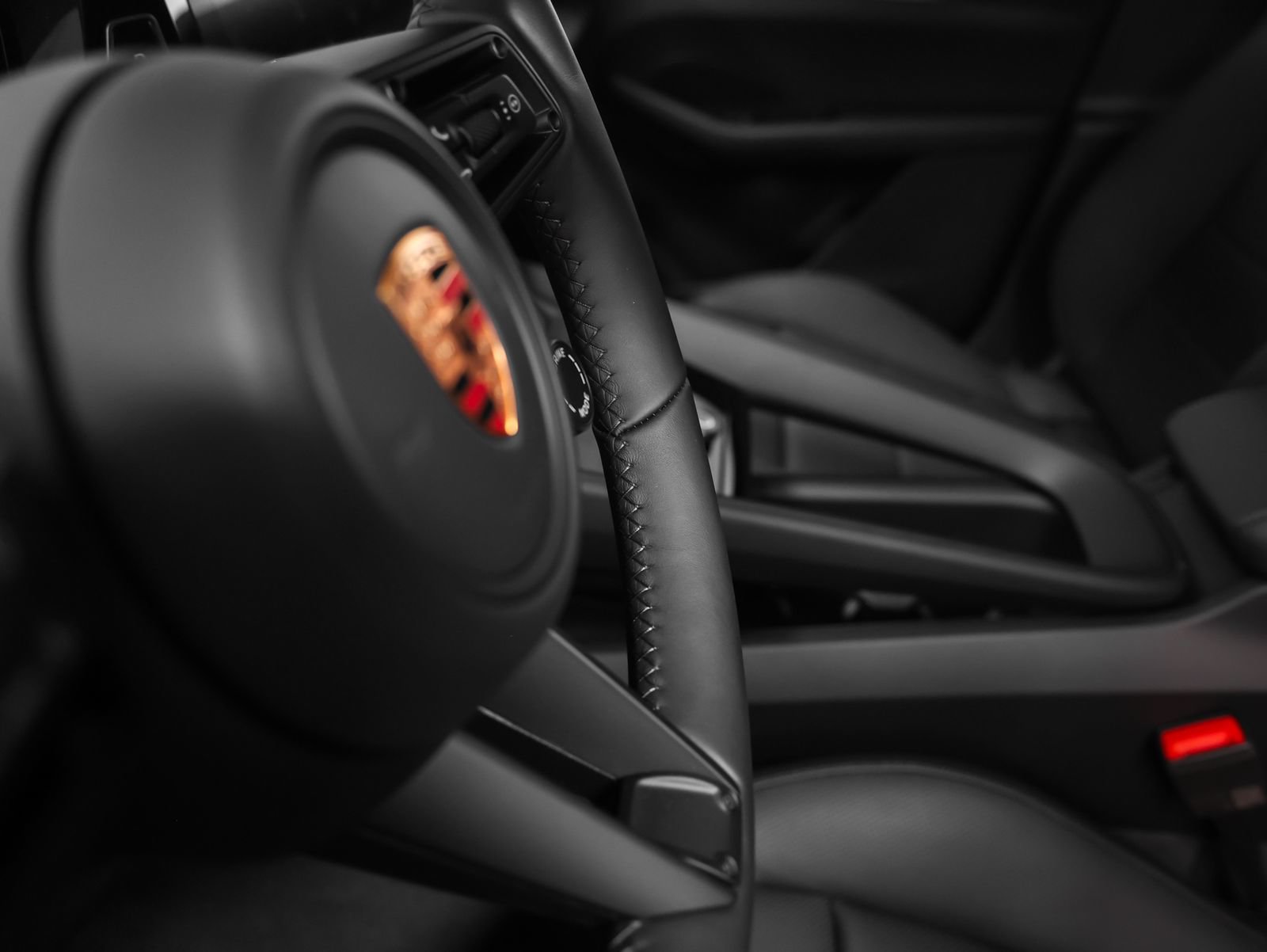 New 2026 Porsche Macan 4 Electric AWD/4WD image 39