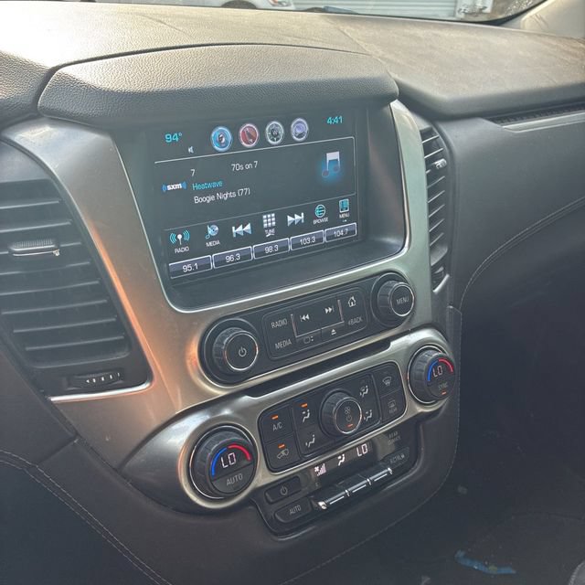 Used 2020 Chevrolet Suburban LS RWD image 6