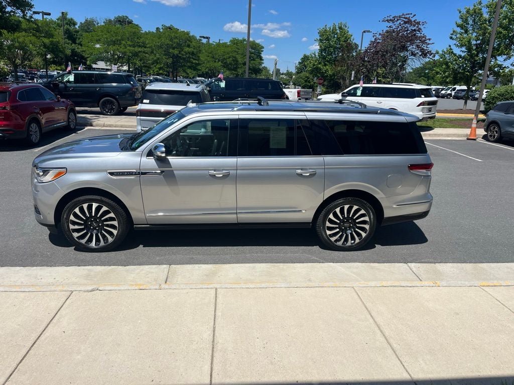 Certified 2023 Lincoln Navigator L Black Label AWD/4WD image 6