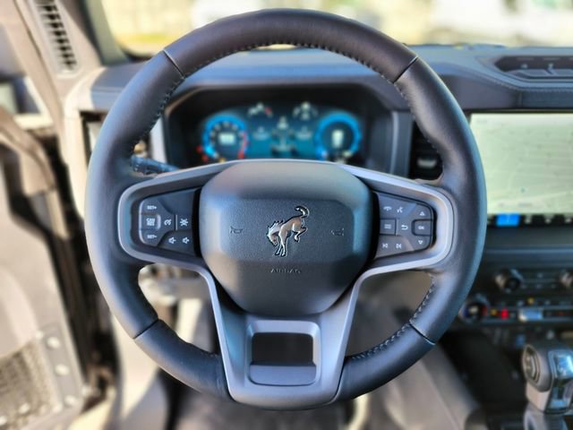 New 2025 Ford Bronco Badlands w/ Sasquatch Package AWD/4WD image 26
