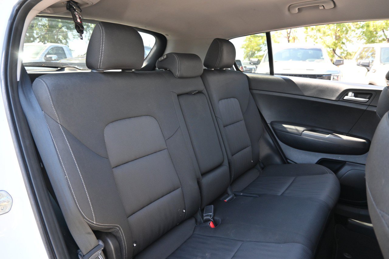 Used 2022 Kia Sportage LX FWD image 22