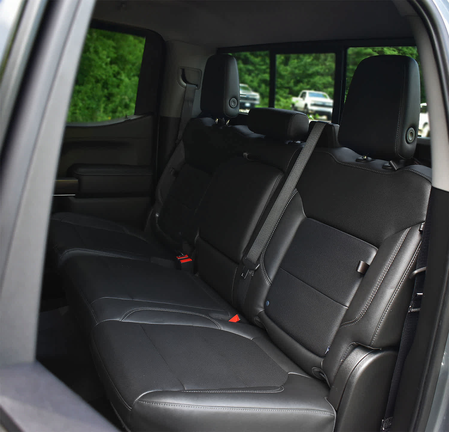 Used 2019 GMC Sierra 1500 SLT w/ SLT Premium Plus Package AWD/4WD image 12