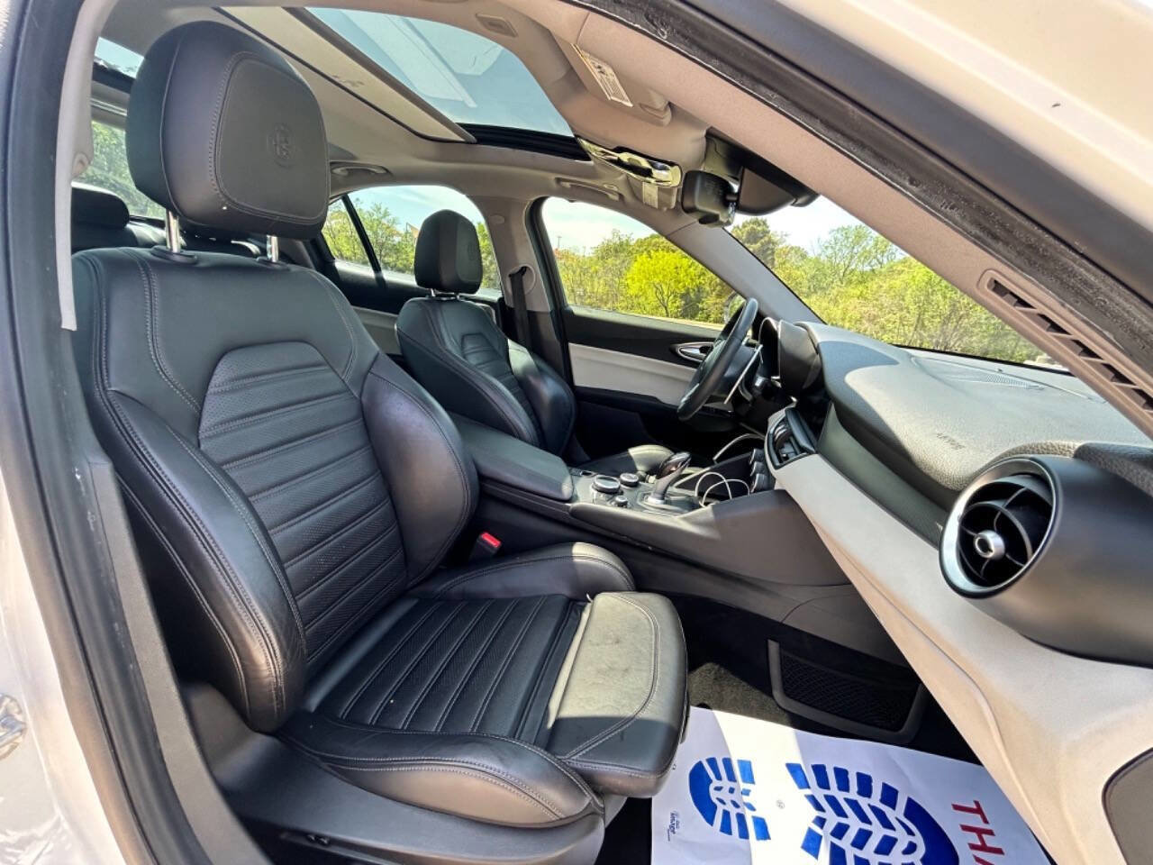 Used 2019 Alfa Romeo Giulia Ti Sport w/ Quick Order Package 22S Sport image 15