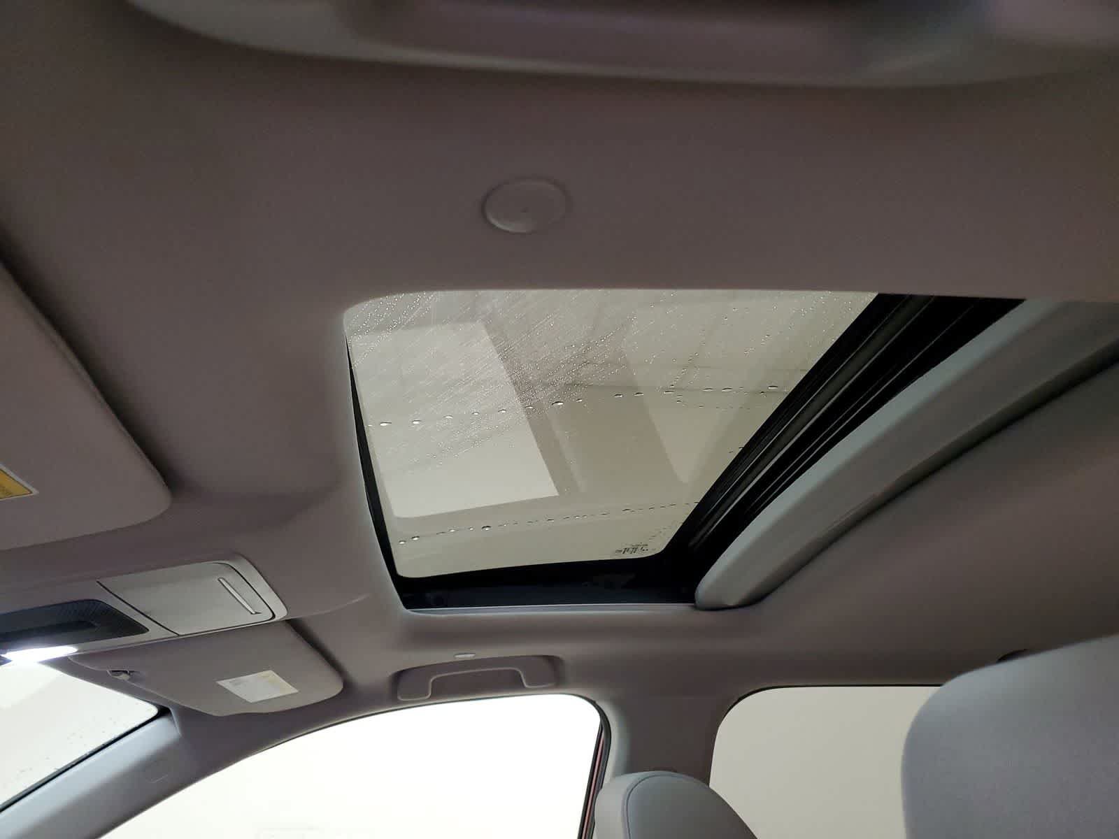 Certified 2025 Honda CR-V EX image 3