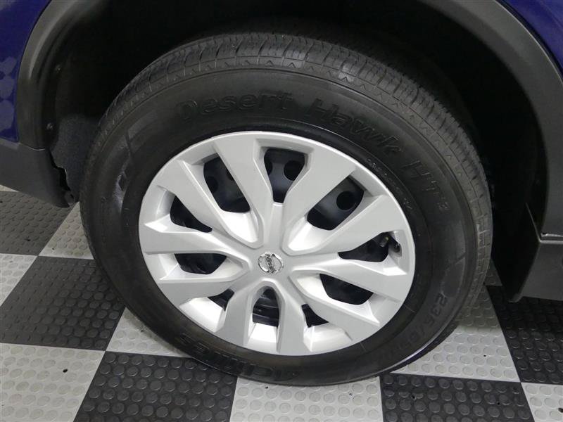 Used 2020 Nissan Rogue S AWD/4WD image 17