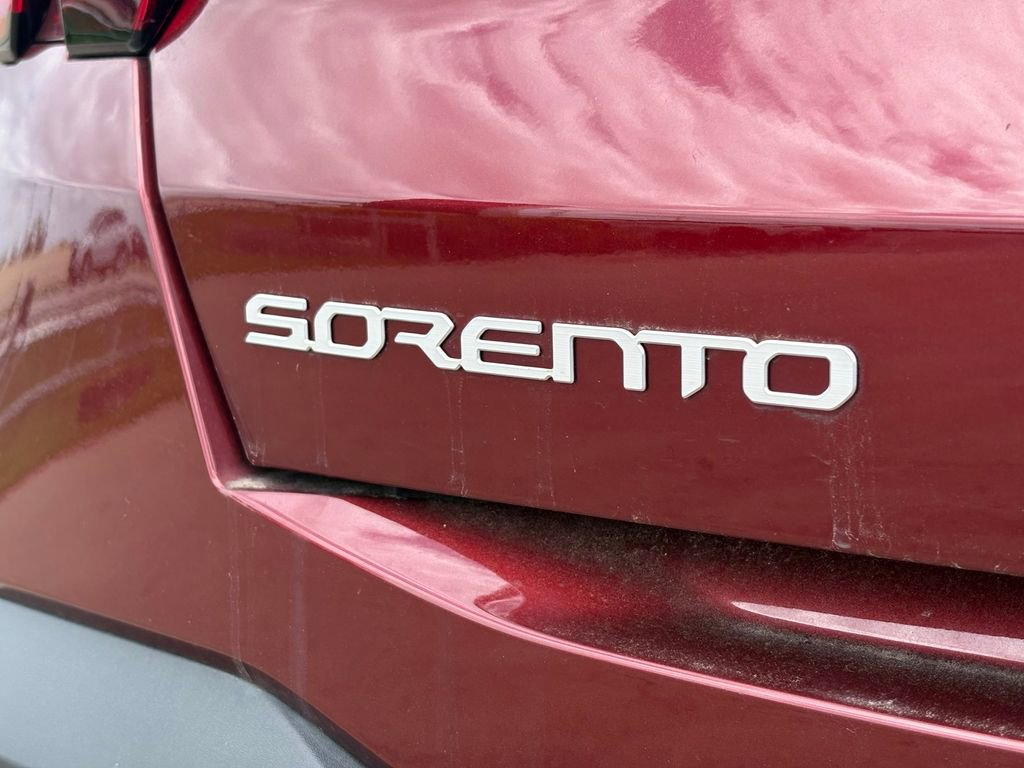 Certified 2025 Kia Sorento S w/ Panoramic Sunroof Package FWD image 10
