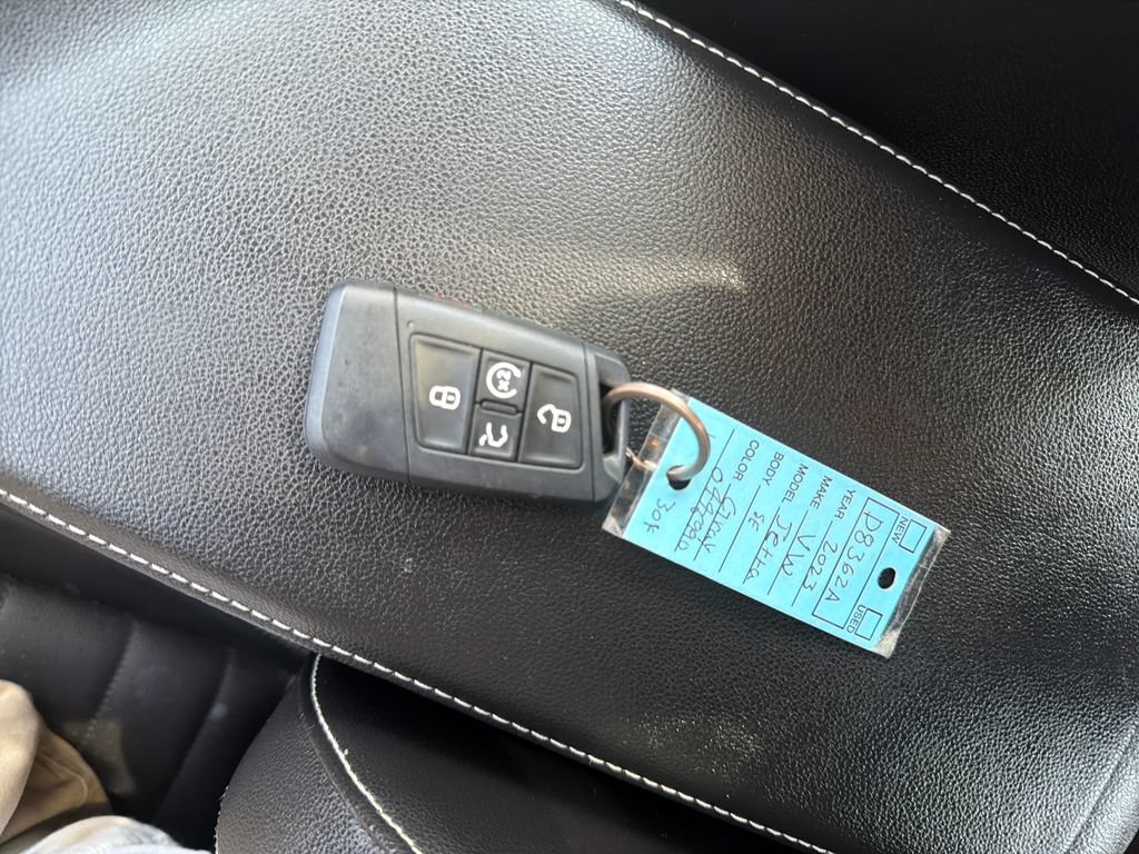 Used 2023 Volkswagen Jetta SE FWD image 20