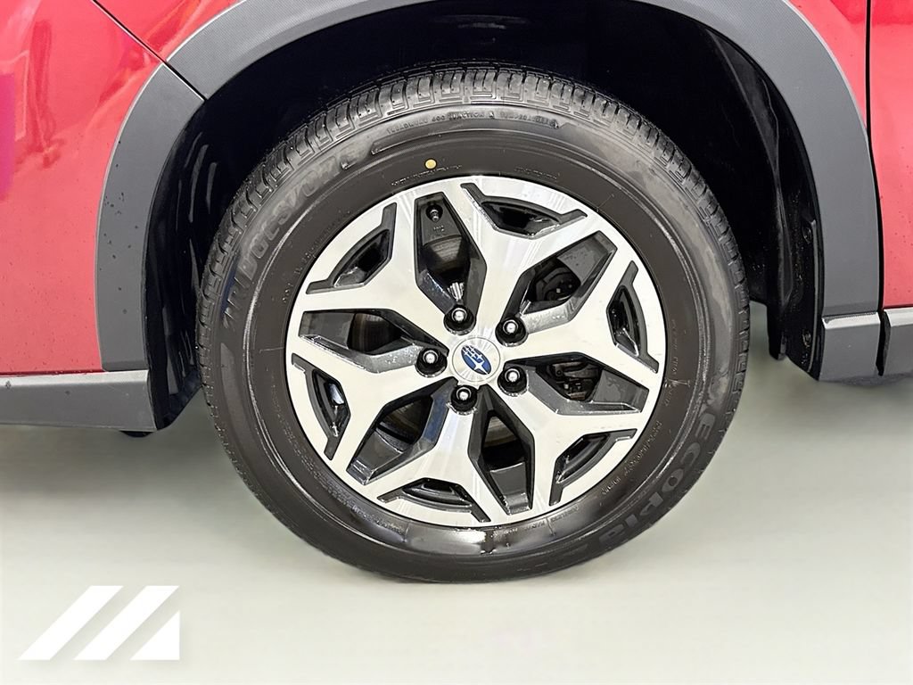 Used 2022 Subaru Forester Premium AWD/4WD image 34