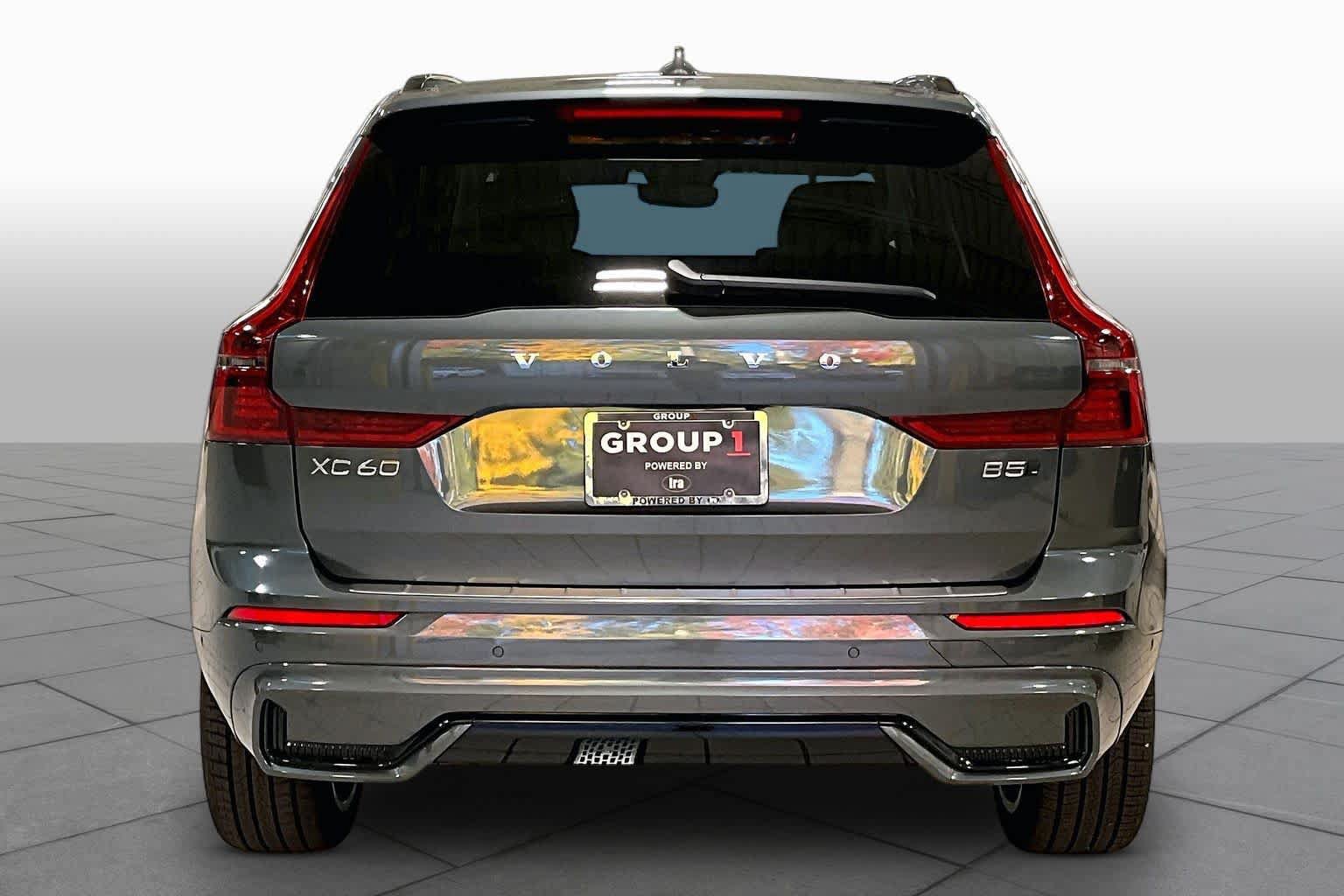 New 2027 Volvo XC60 B5 Ultra AWD/4WD image 4